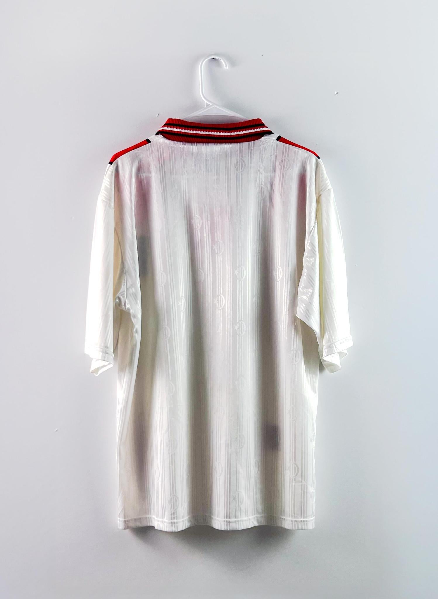 '96-98 Turkey National Football Team Away Kit