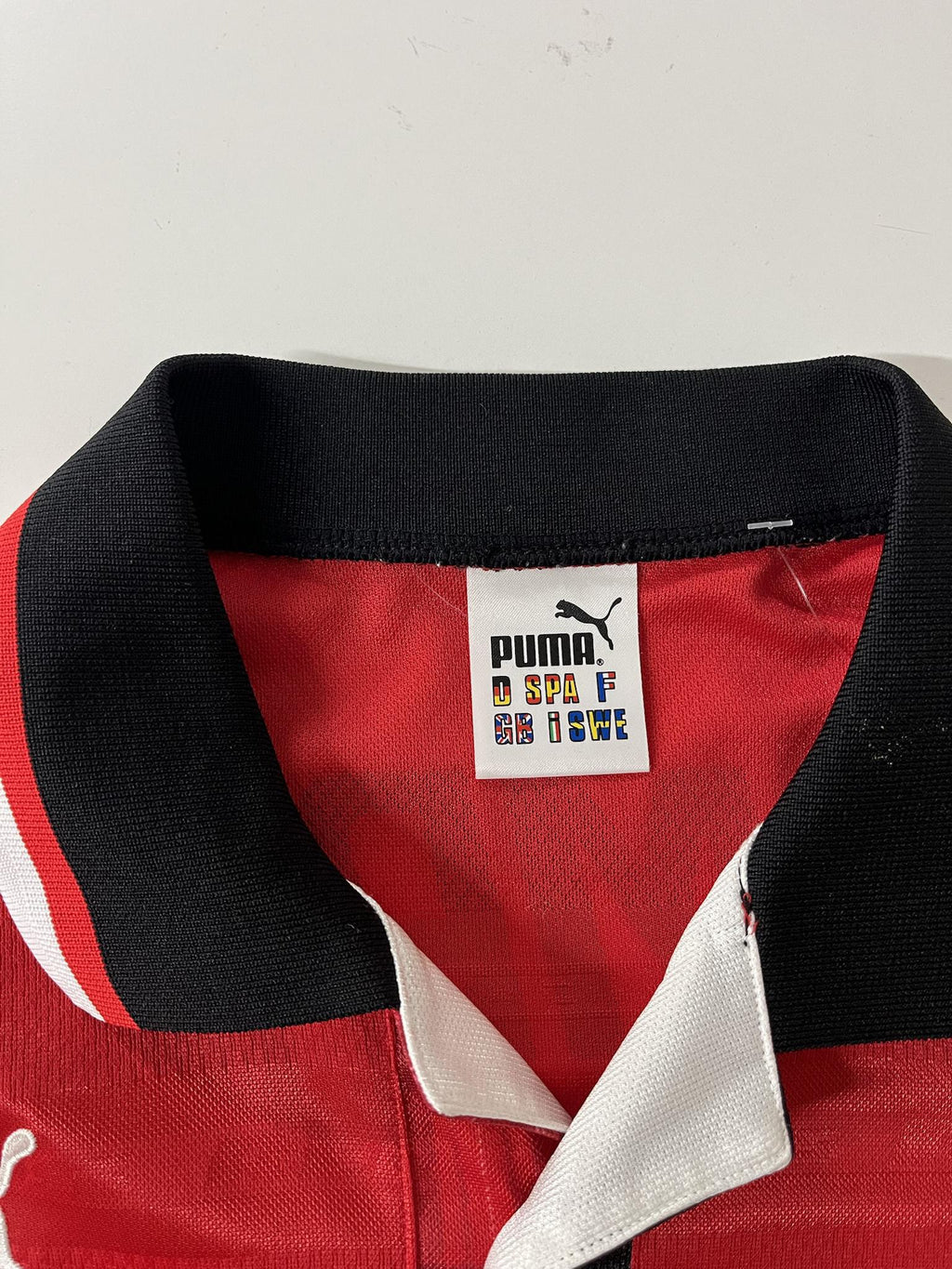'99-00 Urawa Red Diamonds Home Kit