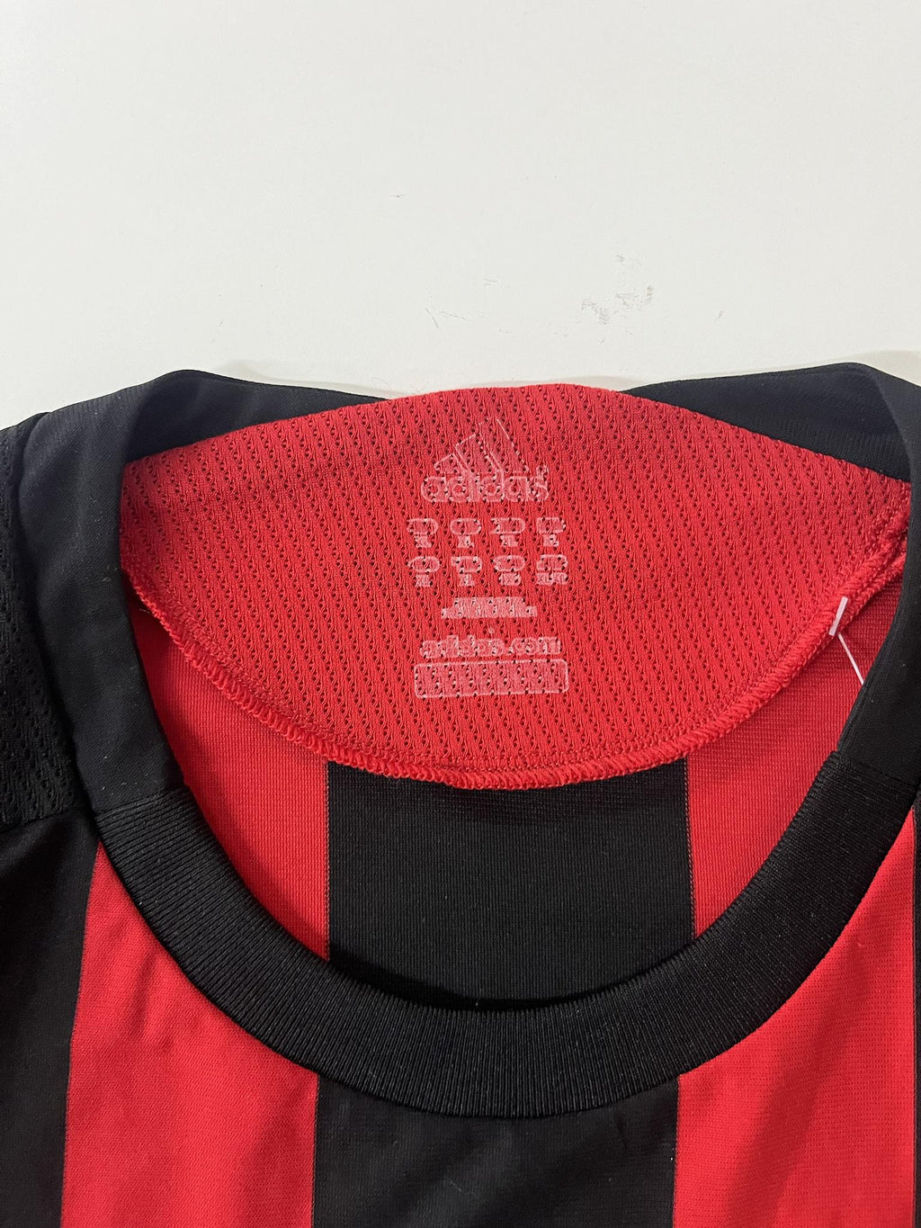 '08-09 AC Milan Home Kit - 'Ronaldinho #80'