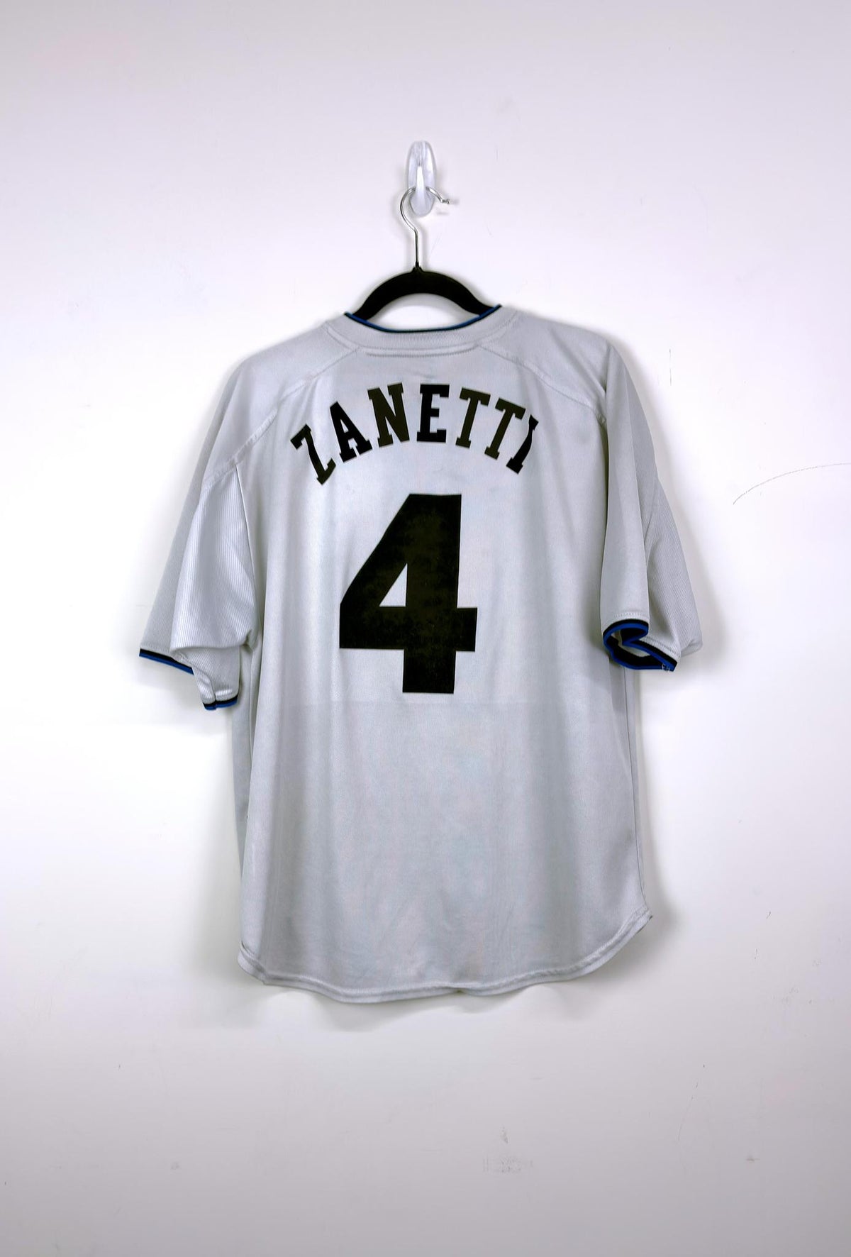 '99-00 Inter Milan Away Kit - 'Zanetti #4'