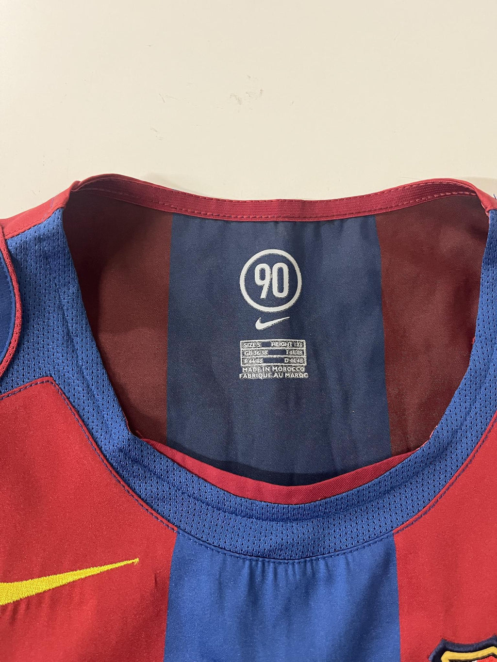 '04-05 FC Barcelona Home Kit - 'Xavi #6'