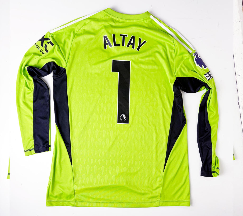 '23 Manchester United Goalkeeper Kit - 'Altay #1'