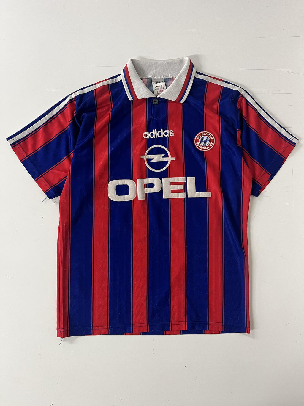 '95-97 FC Bayern Munchen Home Kit - 'Klinsmann #18'