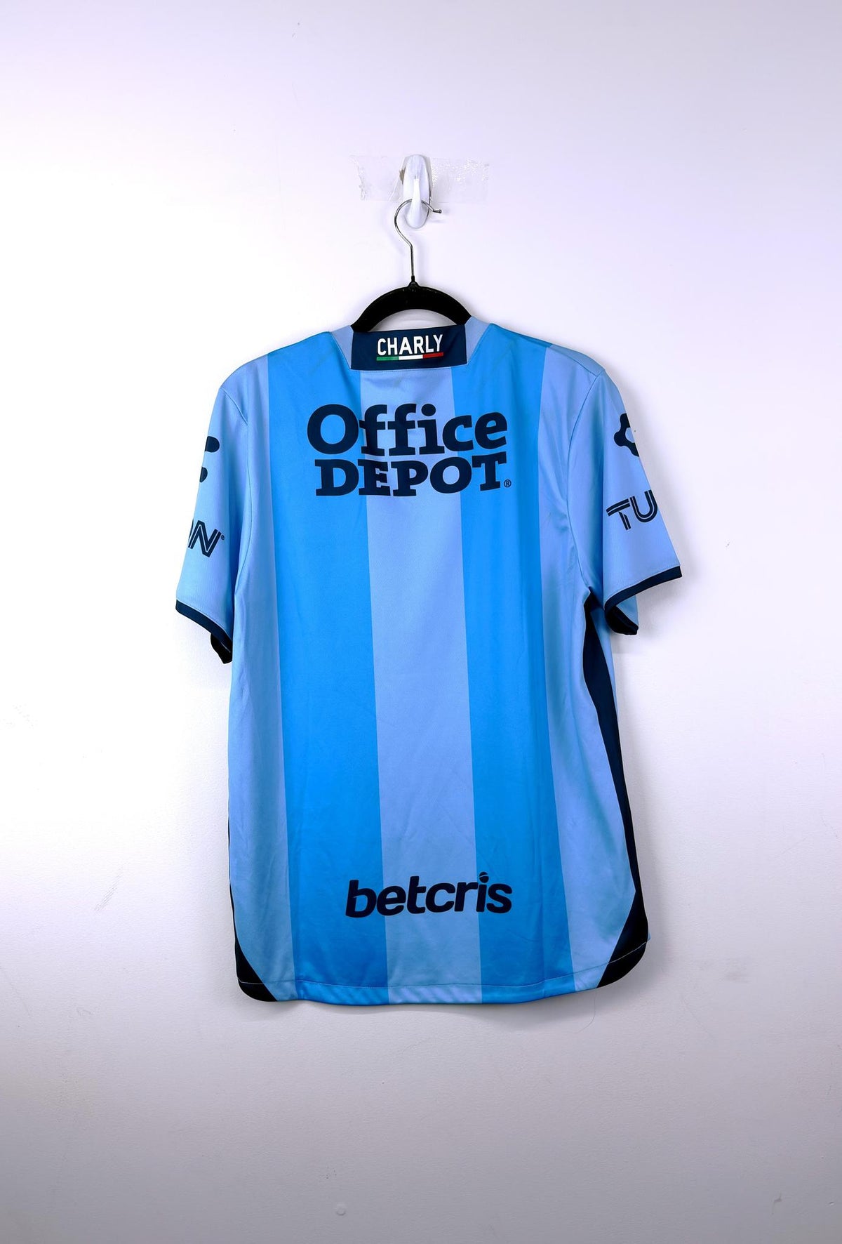 '22-23 C.F. Pachuca Away Kit
