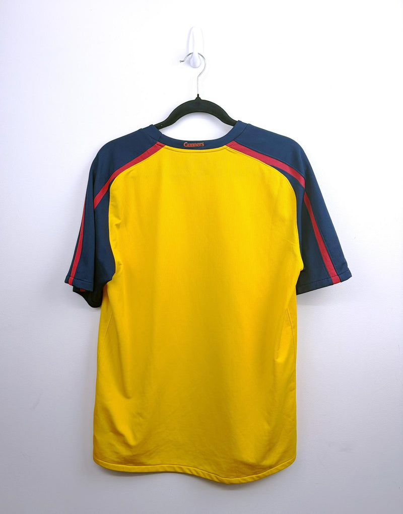 '06 Arsenal Away Kit