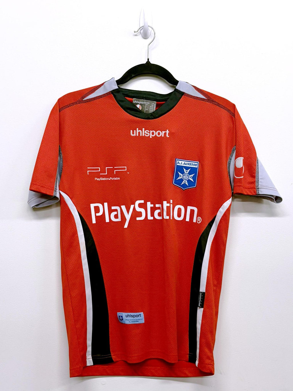 '05-06 AJ Auxerre Away Kit