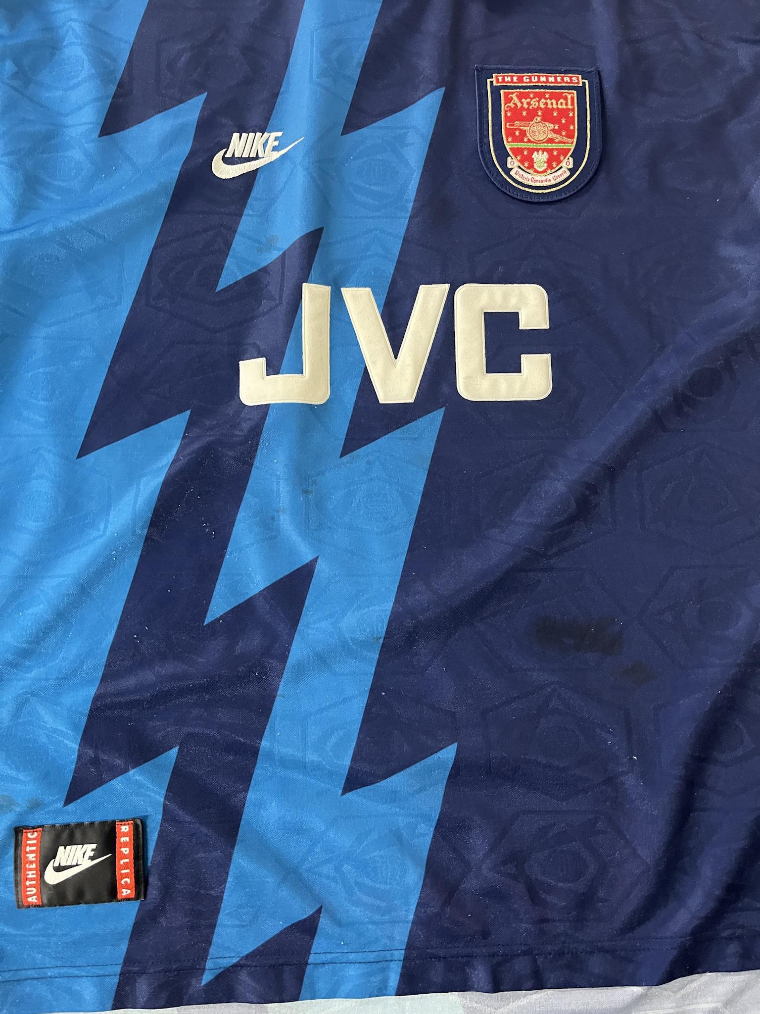 '95-96 Arsenal Away Kit