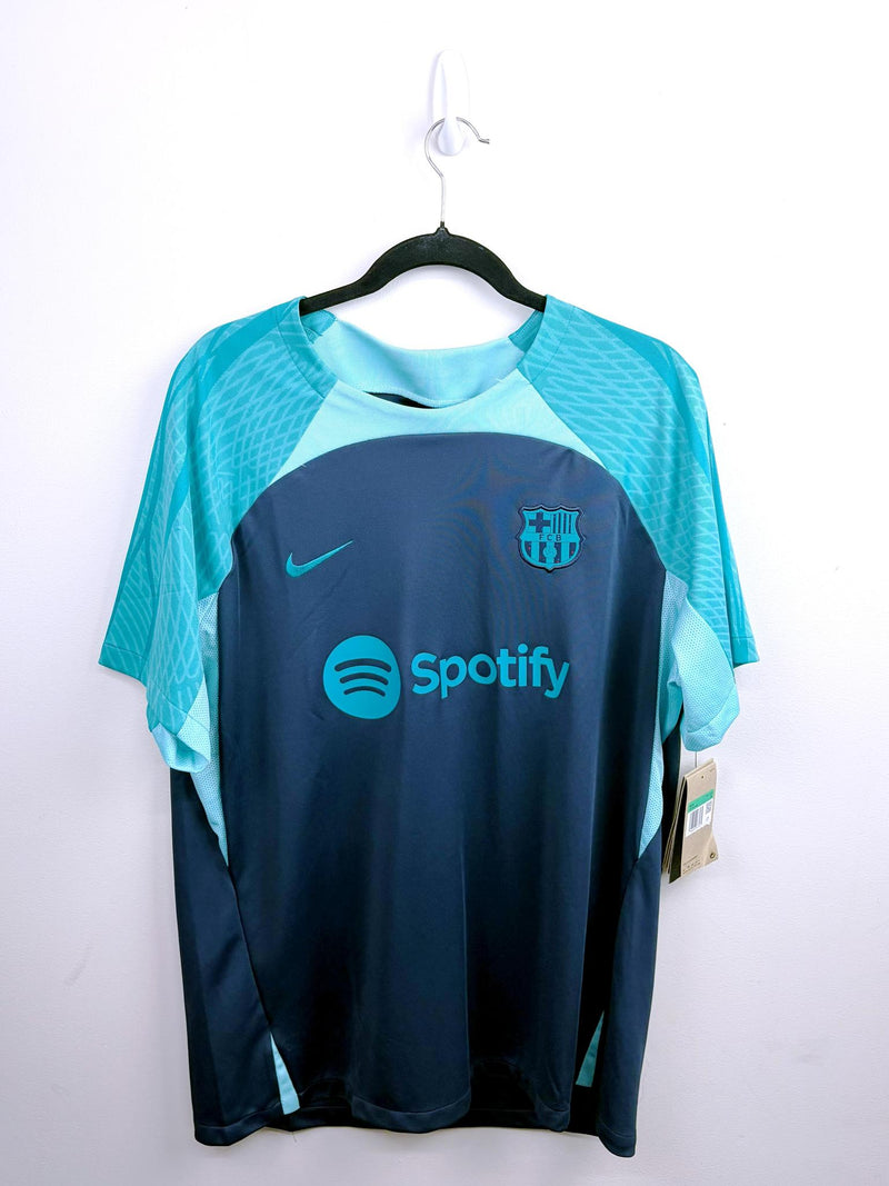 '23-24 Barcelona Training Kit
