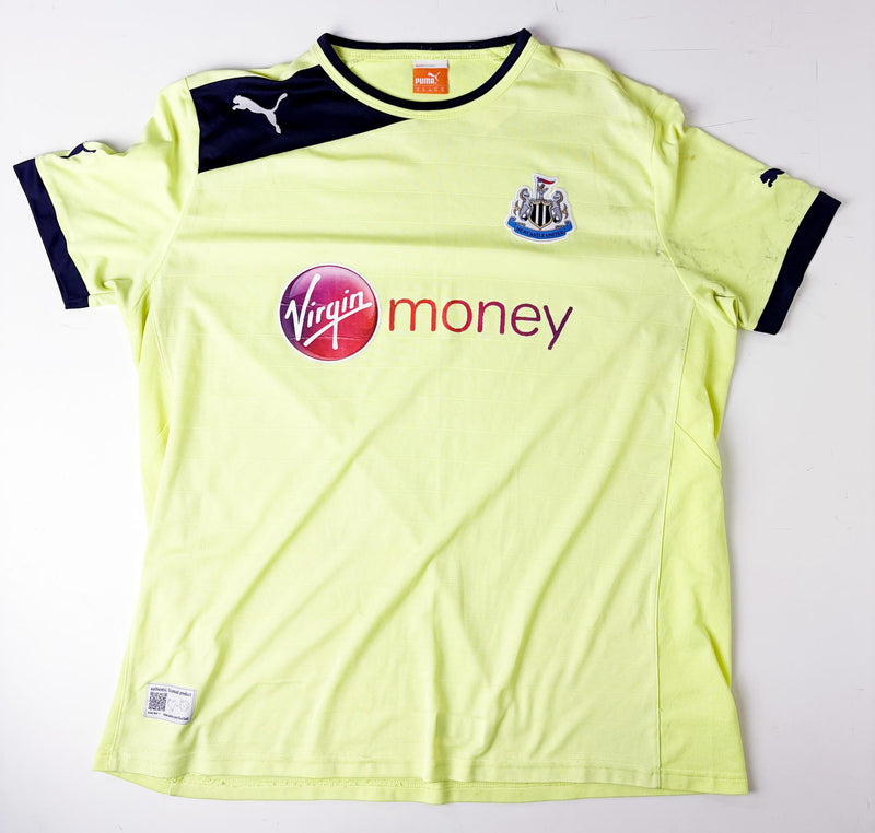'04-05 Newcastle United Away Kit