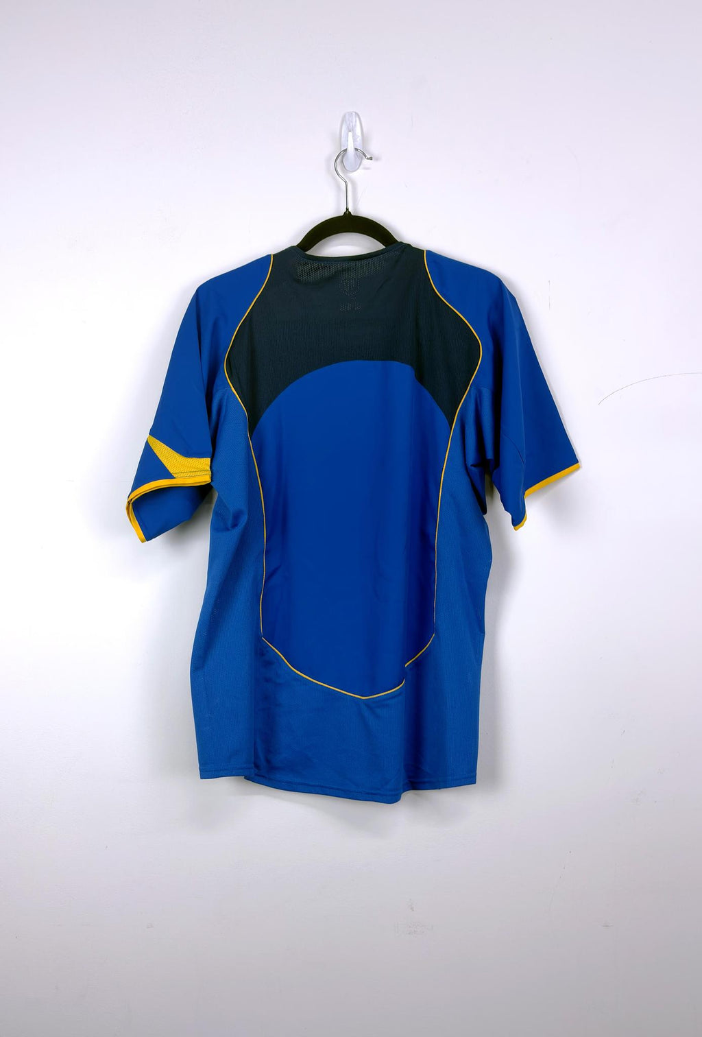 '02-04 Juventus Home Kit