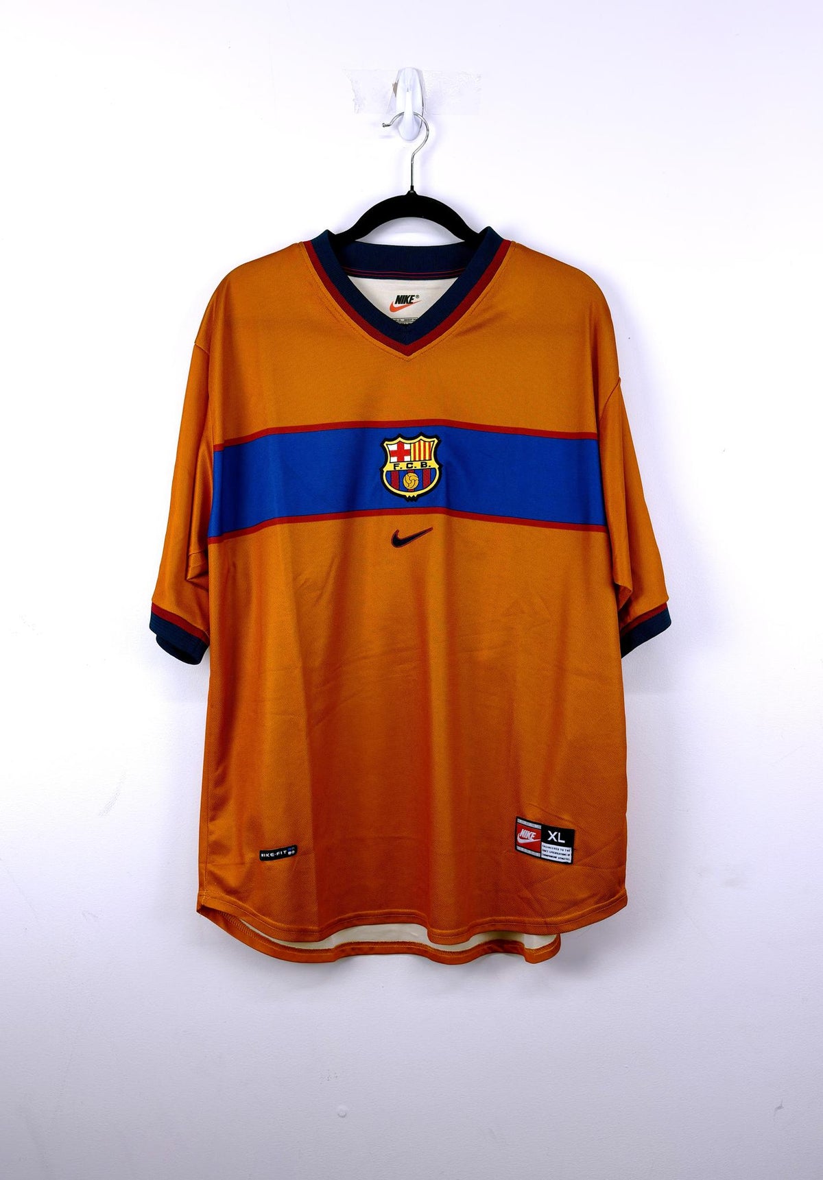 '09 Barcelona Home Kit - 'Guardiola #4'